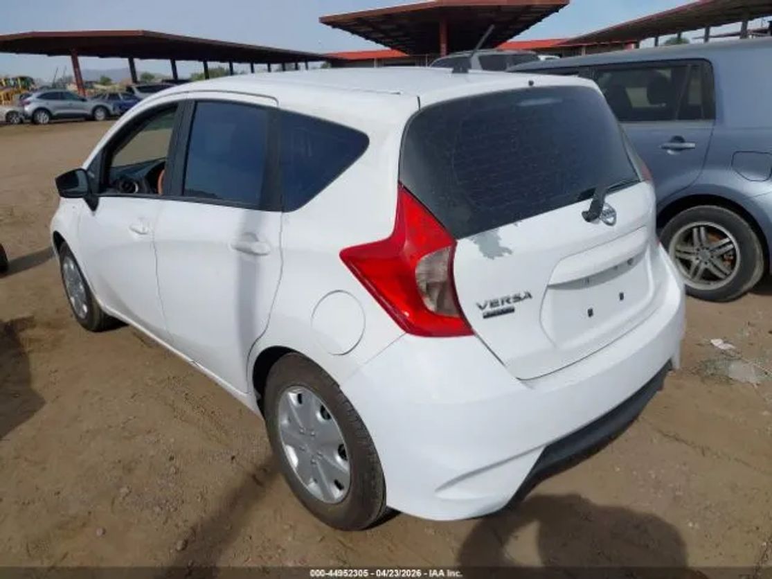 nissan versa note 2018 3N1CE2CP5JL366661 image nissan versa note 2018 3N1CE2CP5JL366661 image